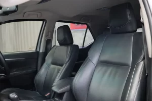 Toyota FORTUNER 2.4 V 4WD 2020 [DCJD]