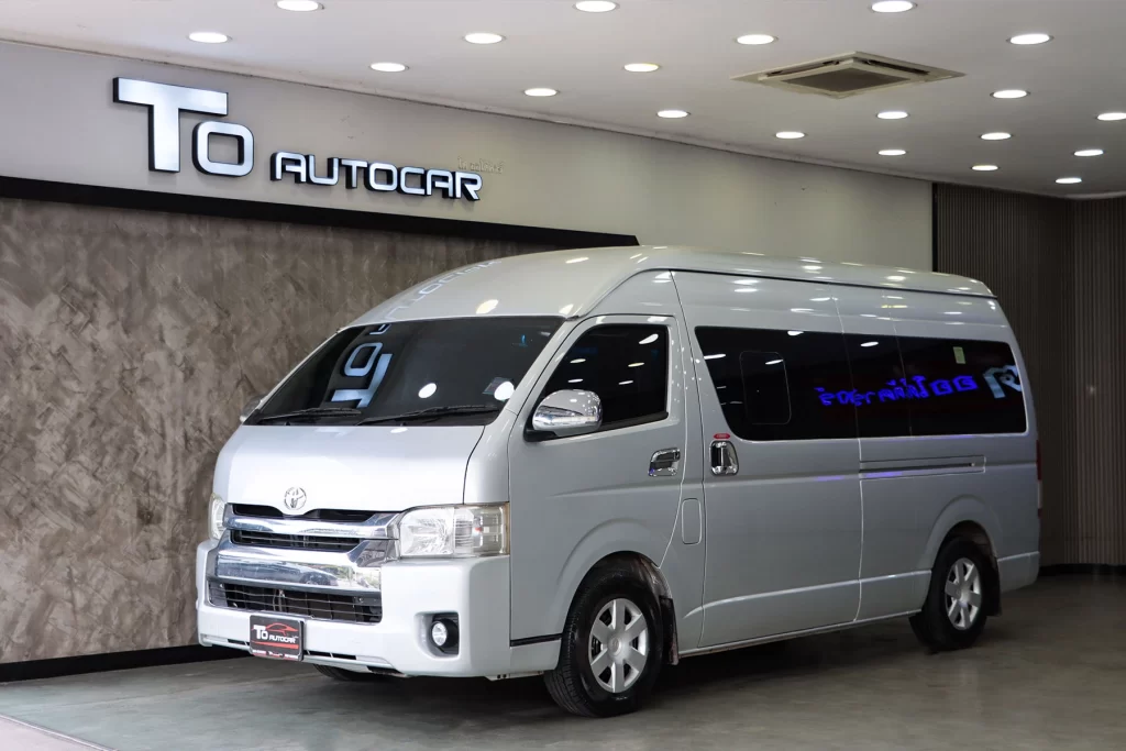 Toyota Commuter 3.0 2019 [IGEH]