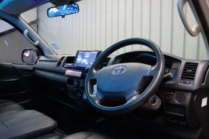 Toyota Commuter 3.0 2019 [IGEH]