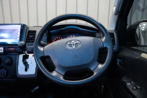 Toyota Commuter 3.0 2019 [IGEH]