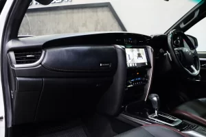 Toyota FORTUNER 2.8 LEGENDER 2WD 2021 [BGEG]