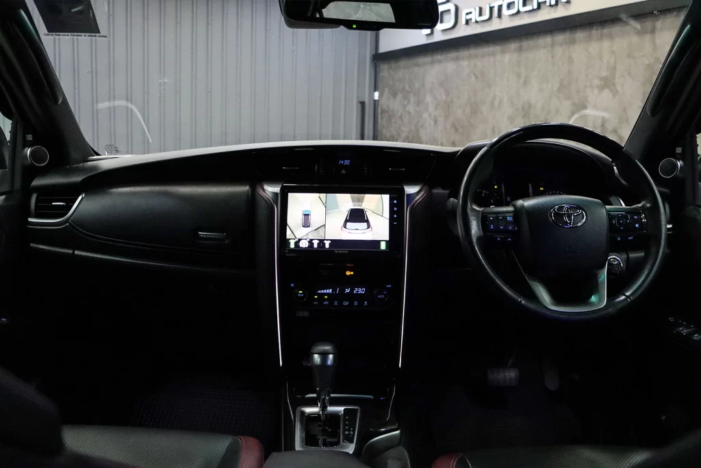 Toyota FORTUNER 2.8 LEGENDER 2WD 2021 [BGEG]