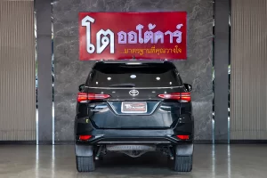 Toyota FORTUNER 2.8 LEGENDER 2WD 2021 [BGEH]