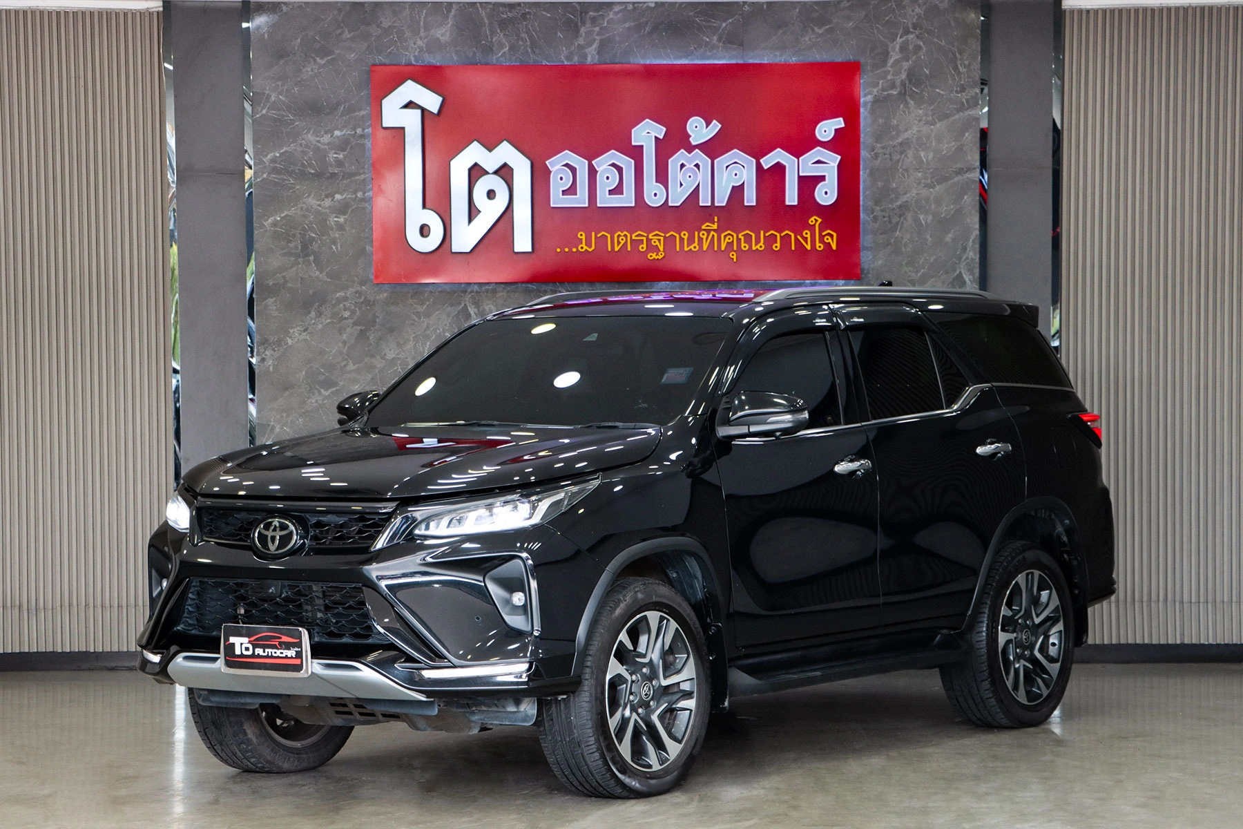 Toyota FORTUNER 2.8 LEGENDER 2WD 2021 [BGEH]