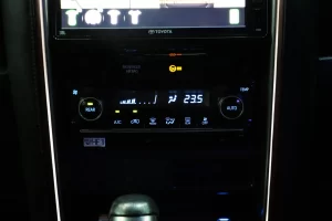 Toyota FORTUNER 2.8 LEGENDER 2WD 2021 [BGEH]