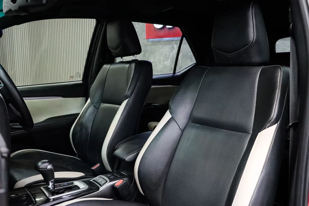 Toyota FORTUNER 2.8 LEGENDER 2WD 2021 [ADBG]