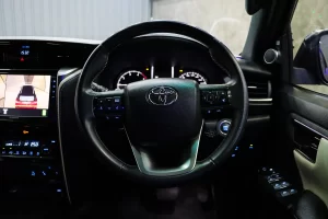 Toyota FORTUNER 2.8 LEGENDER 2WD 2021 [ADBG]