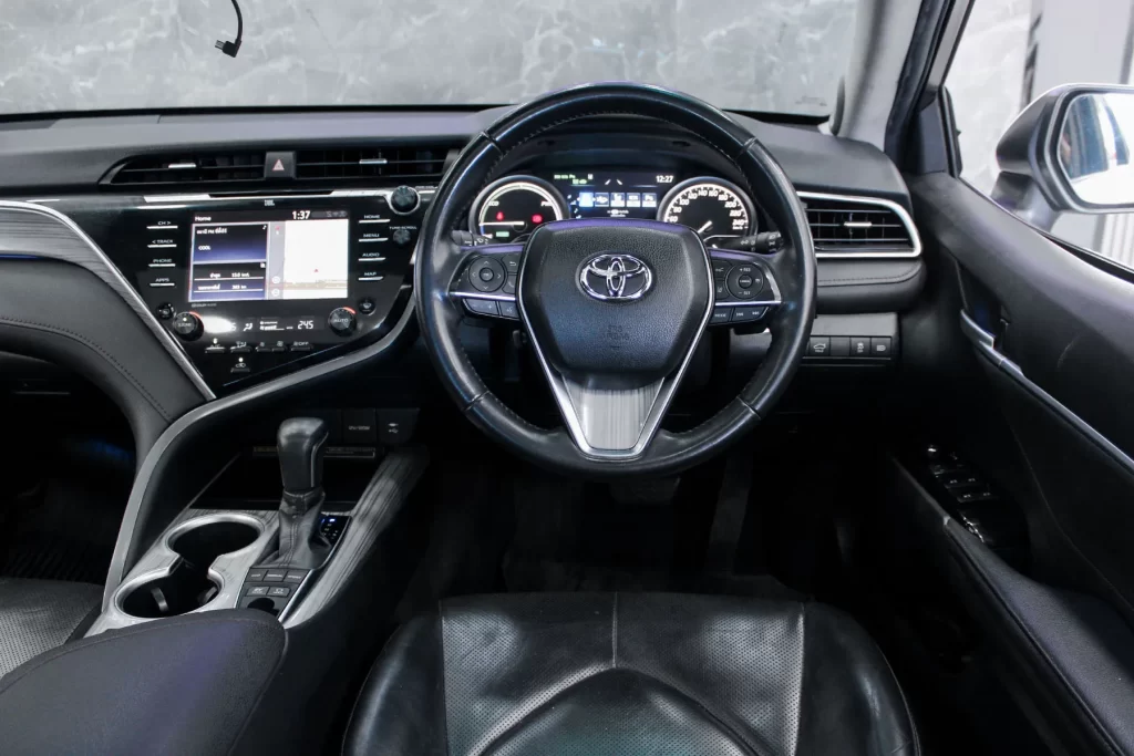 Toyota Camry 2.5 HYBRID Premium 2019 [CJDC]