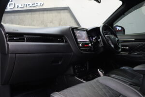 MITSUBISHI OUTLANDER 2.4 PHEV GT-PREMIUM 4WD 2022