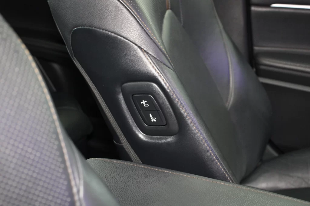 Toyota Camry 2.5 Hybrid Premium 2021 [CBHC]