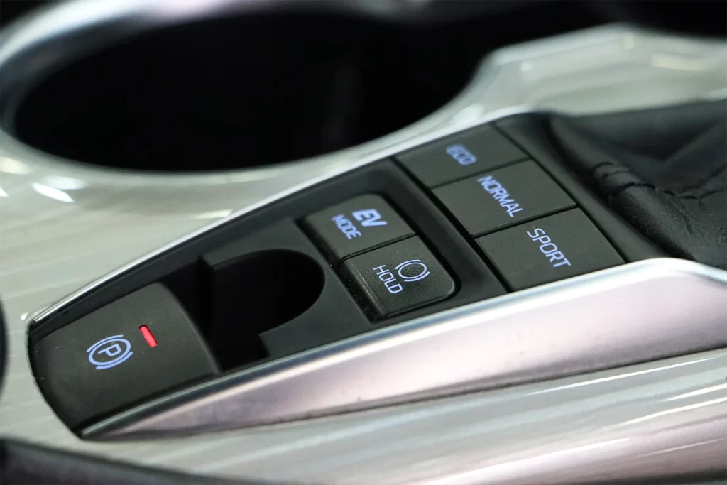 Toyota Camry 2.5 Hybrid 2020 [BIJG]