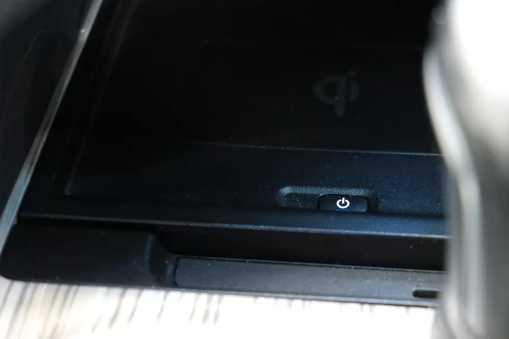 Toyota Camry 2.5 Hybrid 2020 [BIJG]