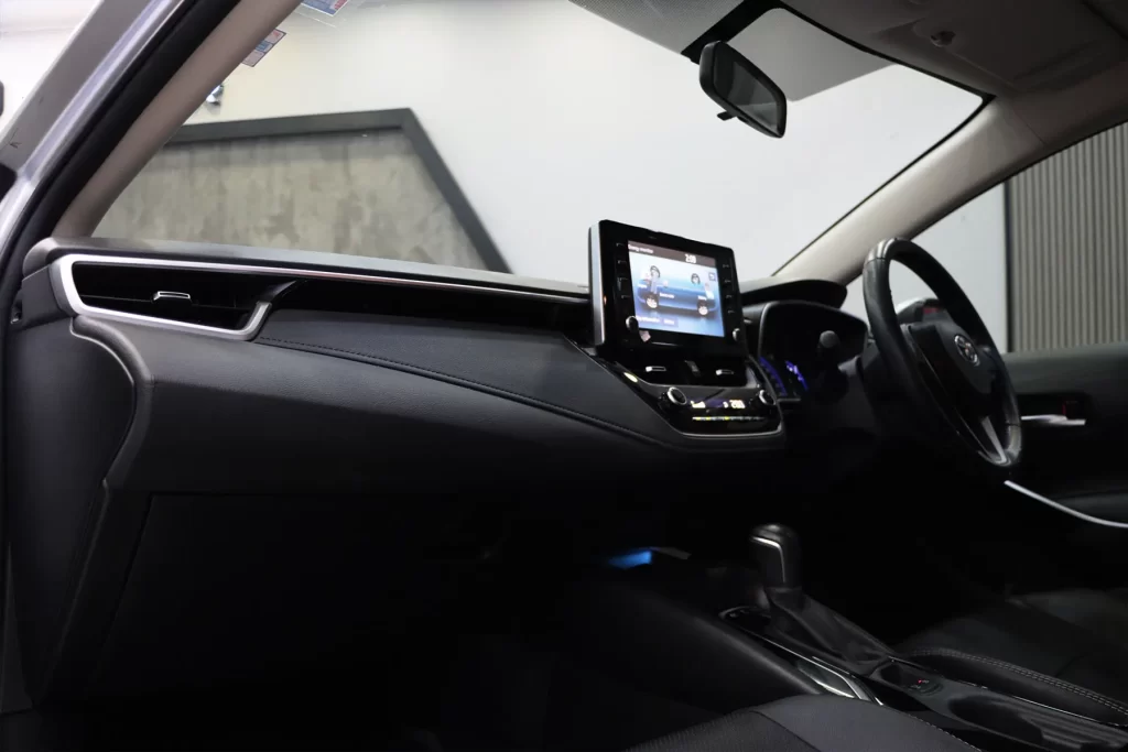 Toyota ALTIS 1.8 HYBRID MID 2020 [HJEJ]