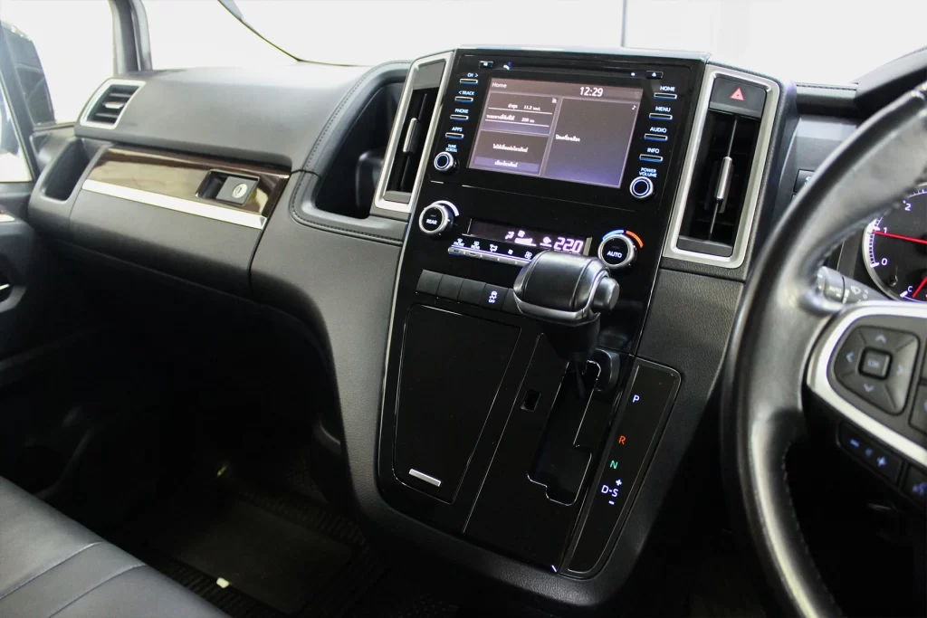 Toyota Majesty 2.8 Premium 2020 [EBIG]