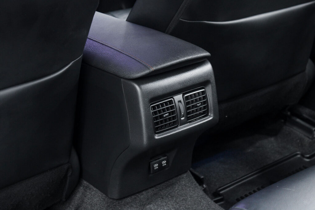 Toyota Camry 2.0 G 2020 [DCHG]