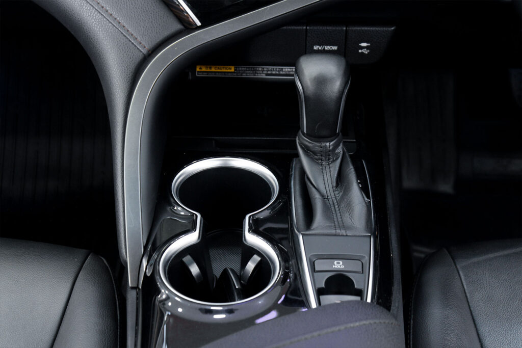 Toyota Camry 2.0 G 2020 [DCHG]