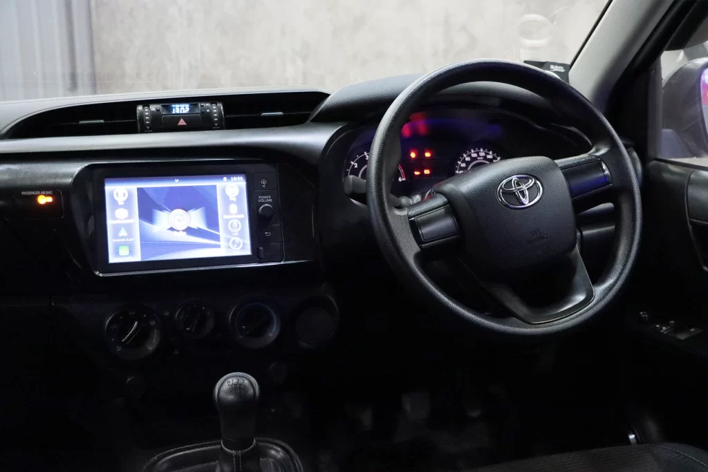 Toyota Revo 2.4 Entry Smart Cab Z Edition 2022 [IIBA]