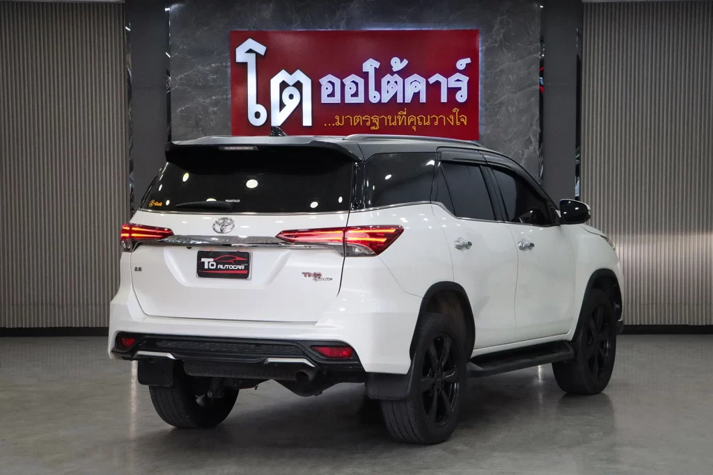 Toyota Fortuner 2.8 TRD 2WD MNC 2017 [ABHB]