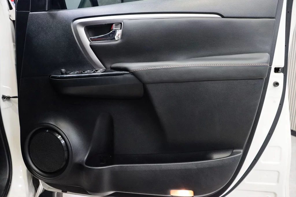 Toyota Fortuner 2.8 TRD 2WD MNC 2017 [ABHB]