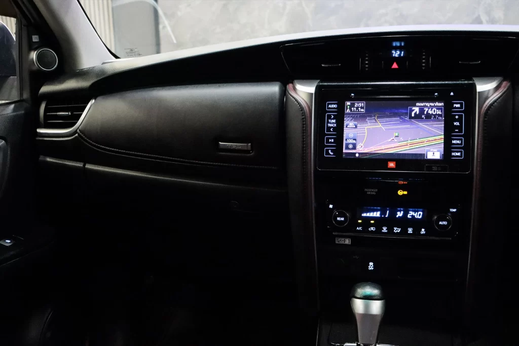 Toyota Fortuner 2.8 TRD 2WD MNC 2017 [ABHB]