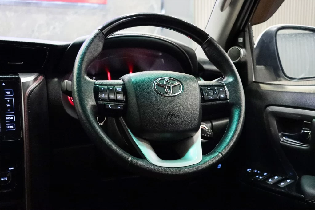 Toyota Fortuner 2.8 TRD 2WD MNC 2017 [ABHB]