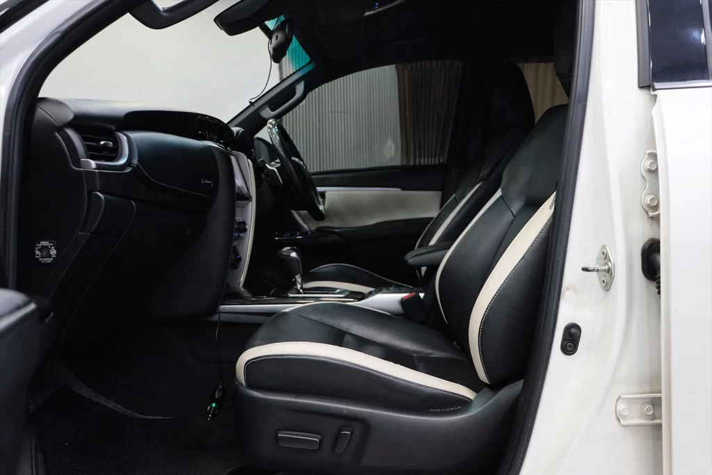 Toyota Fortuner 2.8 Legender 4WD 2020 [IBAJ]