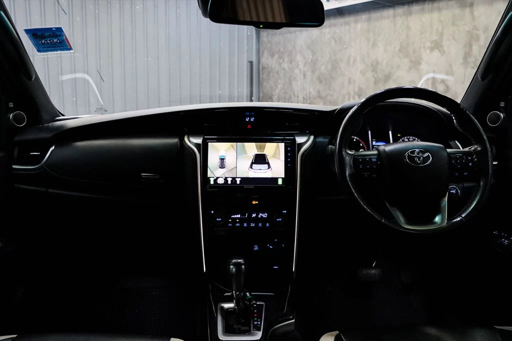 Toyota Fortuner 2.8 Legender 4WD 2020 [IBAJ]