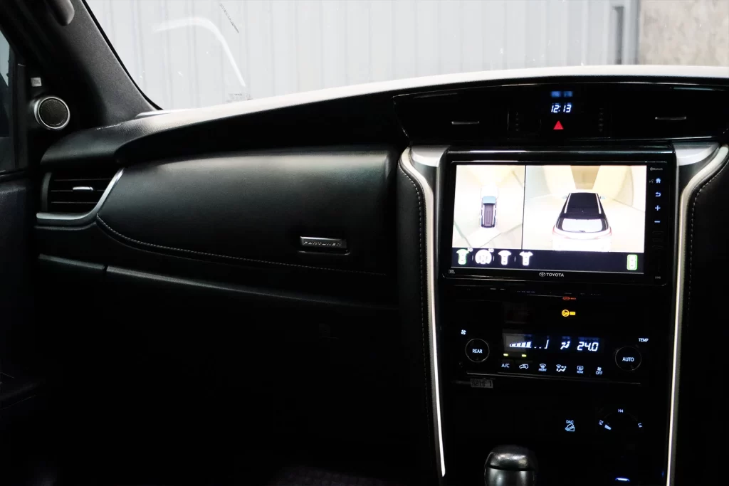 Toyota Fortuner 2.8 Legender 4WD 2020 [IBAJ]