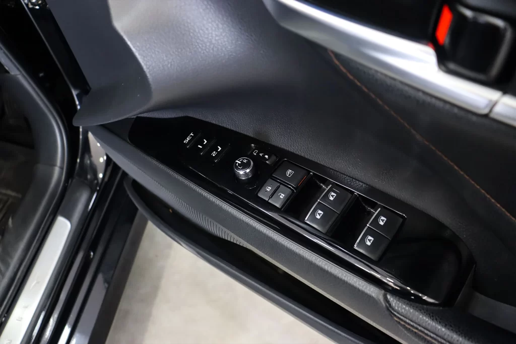 Toyota Camry 2.5 Hybrid Premium 2020 [EJIC]