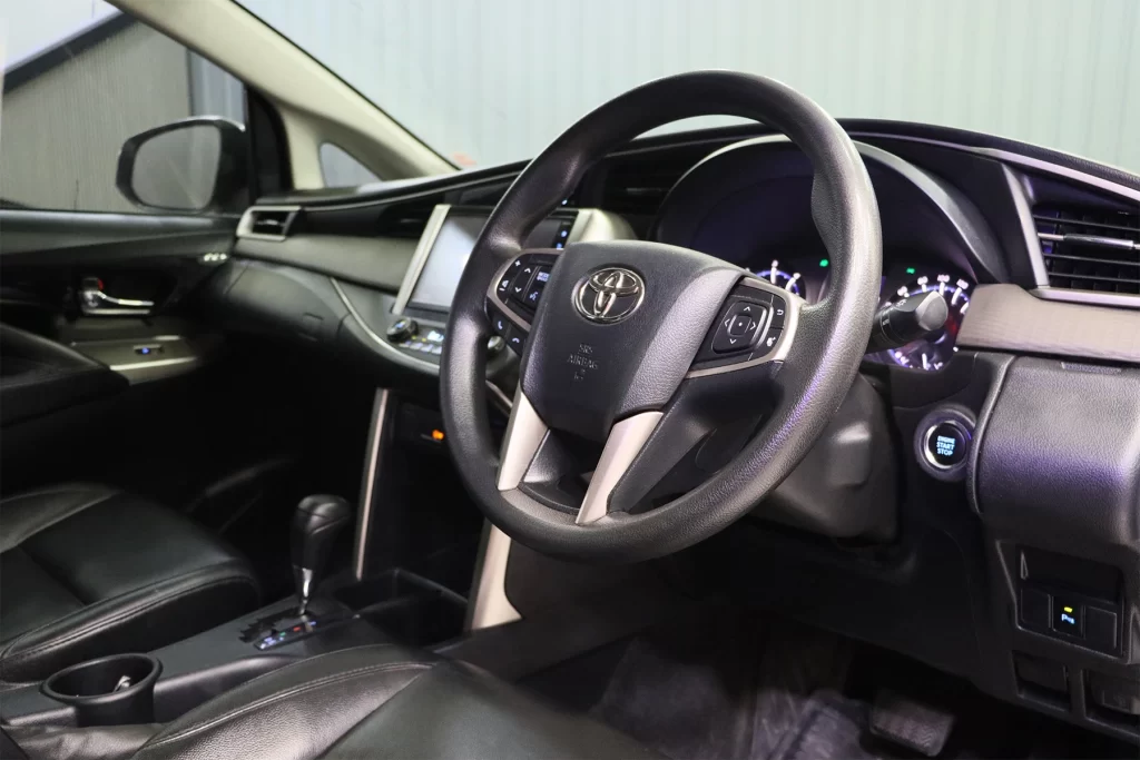 Toyota Innova 2.8 Crysta MNC 2021 [EGGC]