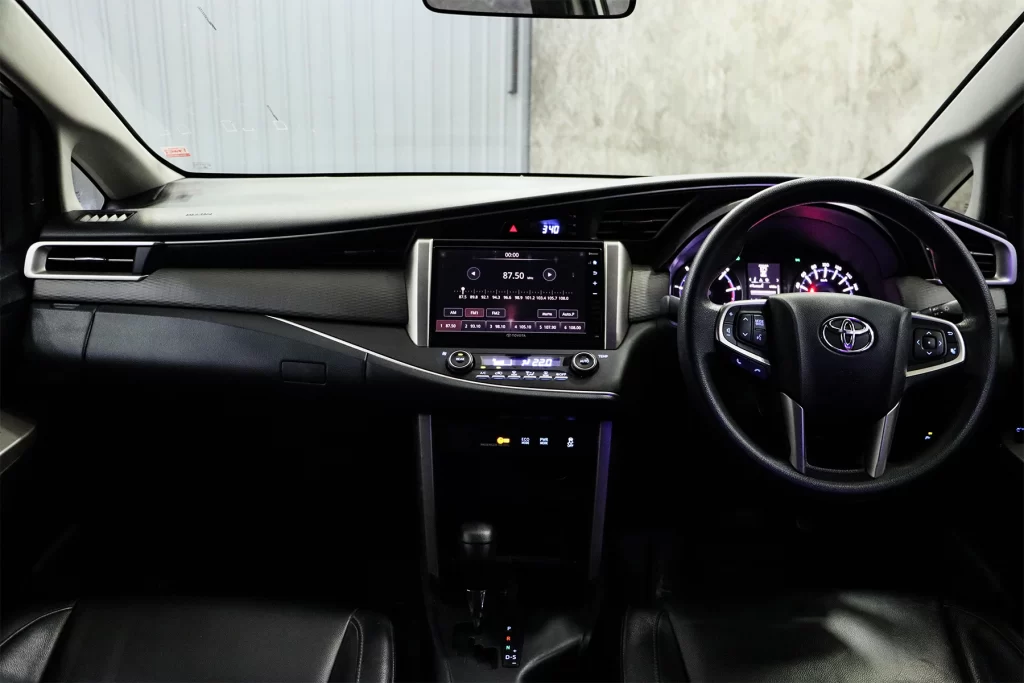 Toyota Innova 2.8 Crysta MNC 2021 [EGGC]