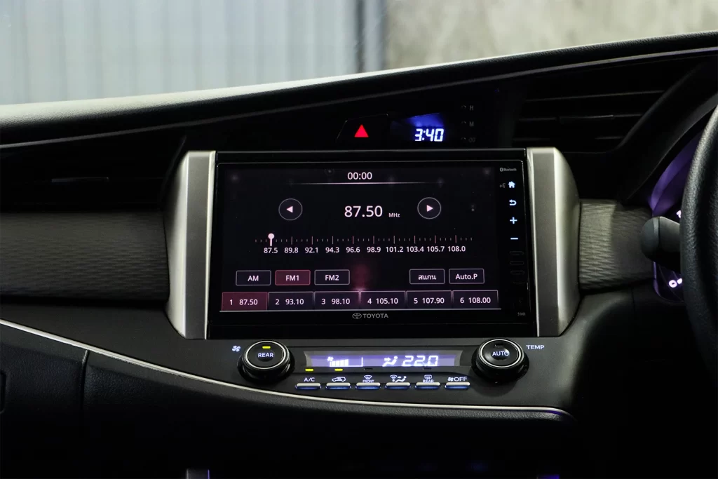 Toyota Innova 2.8 Crysta MNC 2021 [EGGC]