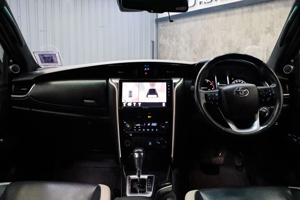 Toyota Fortuner 2.8 Legender 4WD 2020 [IBJA]