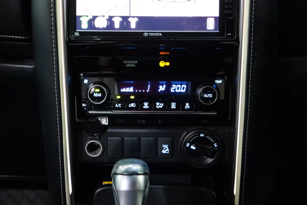 Toyota Fortuner 2.8 Legender 4WD 2020 [IBJA]