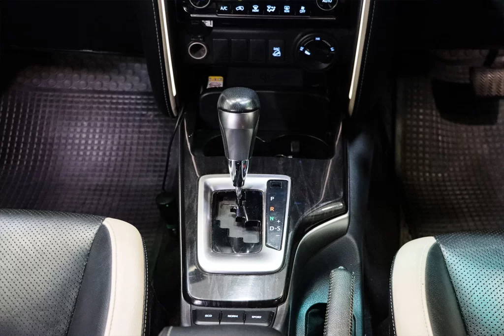 Toyota Fortuner 2.8 Legender 4WD 2020 [IBJA]