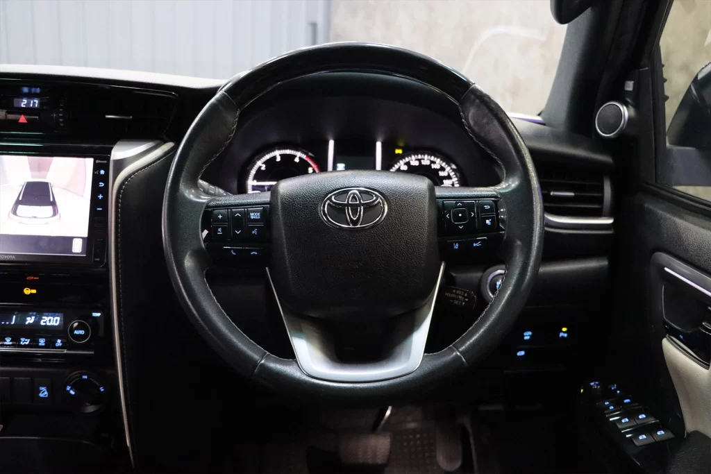 Toyota Fortuner 2.8 Legender 4WD 2020 [IBJA]