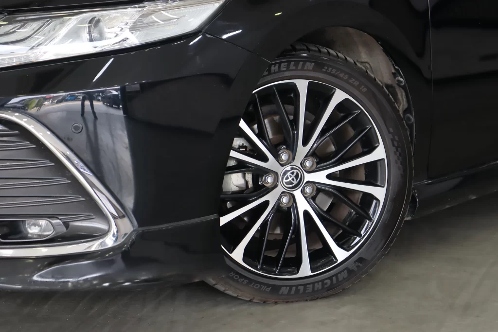 Toyota Camry 2.5 HEV Premium Luxury MNC 2022 [IFHD]