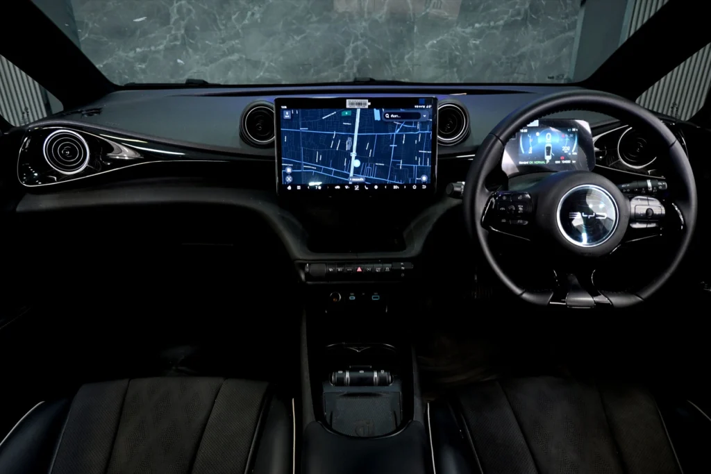BYD Dolphin Extended Range 2023 [ECDH]