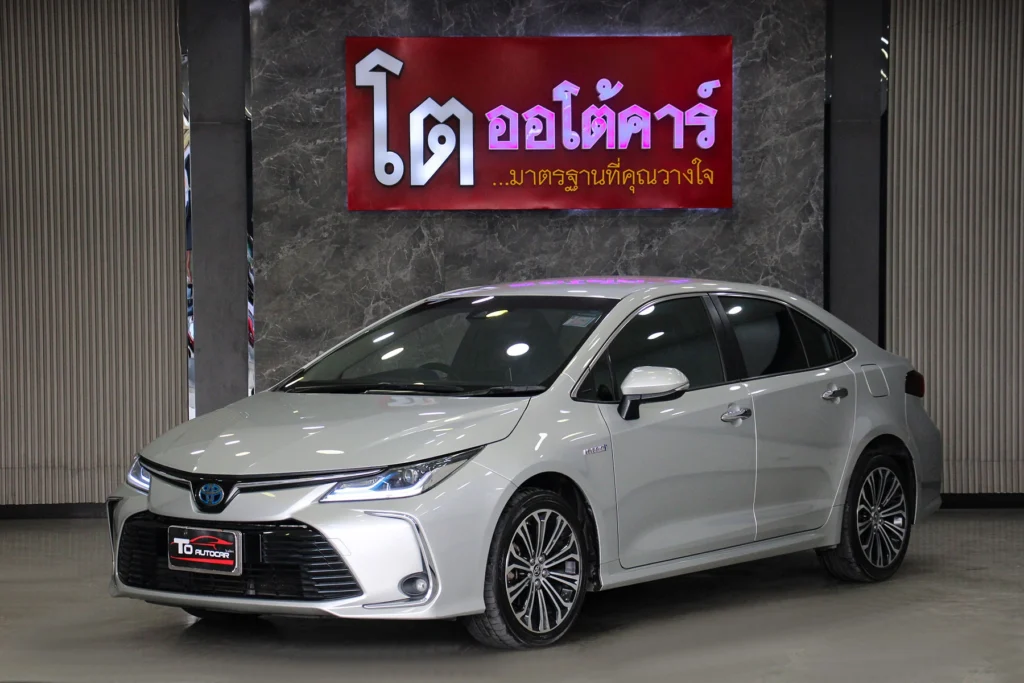 Toyota Altis 1.8 Hybrid Premium Safety 2021 [CHEC]
