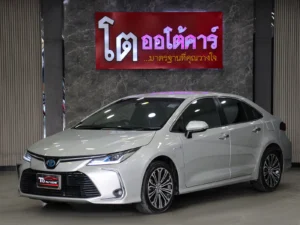 Toyota Altis 1.8 Hybrid Premium Safety 2021 [CHEC]