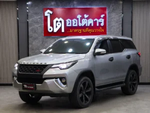 Toyota Fortuner 2.4 V 2WD 2016 [HJHE]