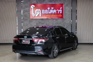 Toyota Camry 2.5 HEV Premium Luxury MNC 2022 [HHFE]