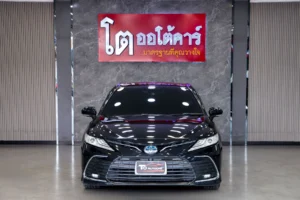 Toyota Camry 2.5 HEV Premium Luxury MNC 2022 [HHFE]