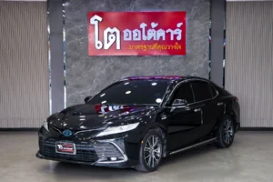 Toyota Camry 2.5 HEV Premium Luxury MNC 2022 [HHFE]