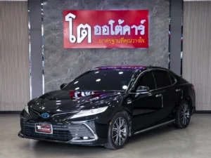 Toyota Camry 2.5 HEV Premium Luxury MNC 2022 [HHFE]