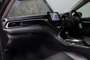 Toyota Camry 2.5 HEV Premium Luxury MNC 2022 [HHFE]