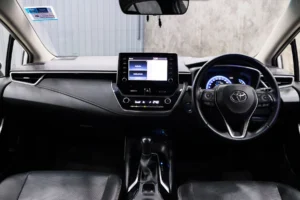 Toyota Altis 1.8 Hybrid Premium Safety 2022 [BEBG]