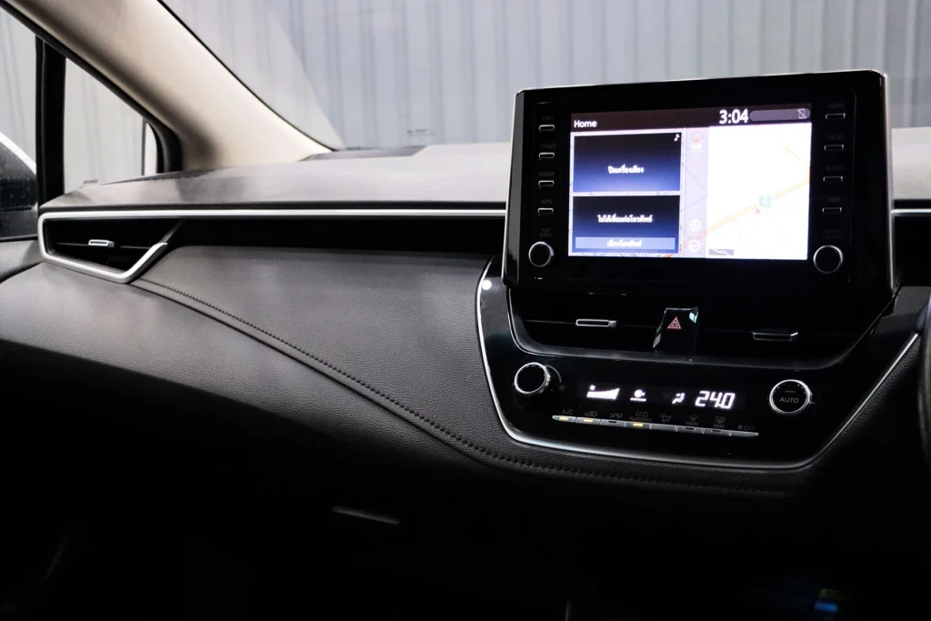 Toyota Altis 1.8 Hybrid Premium Safety 2022 [BEBG]