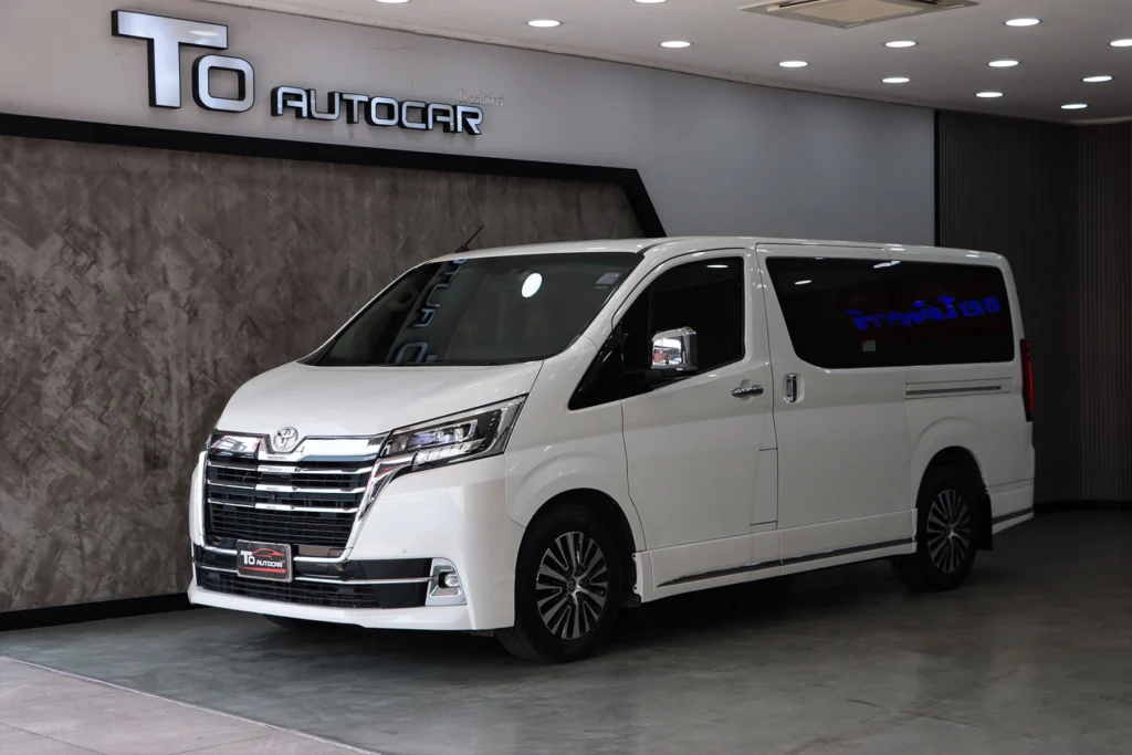 Toyota Majesty 2.8 Grande 2020 [DFCF]