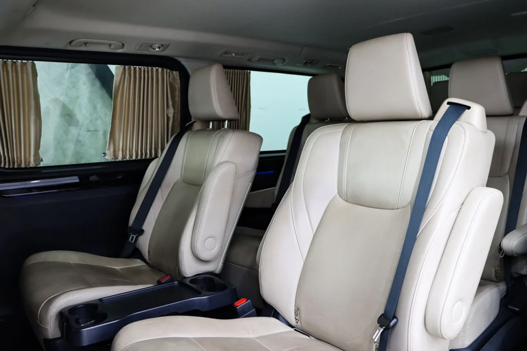 Toyota Majesty 2.8 Standard 2021 [HIJH]
